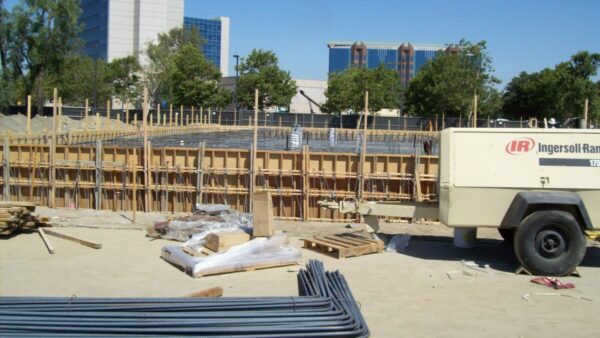 Cerritos Business Center, Cerritos CA - Image 32
